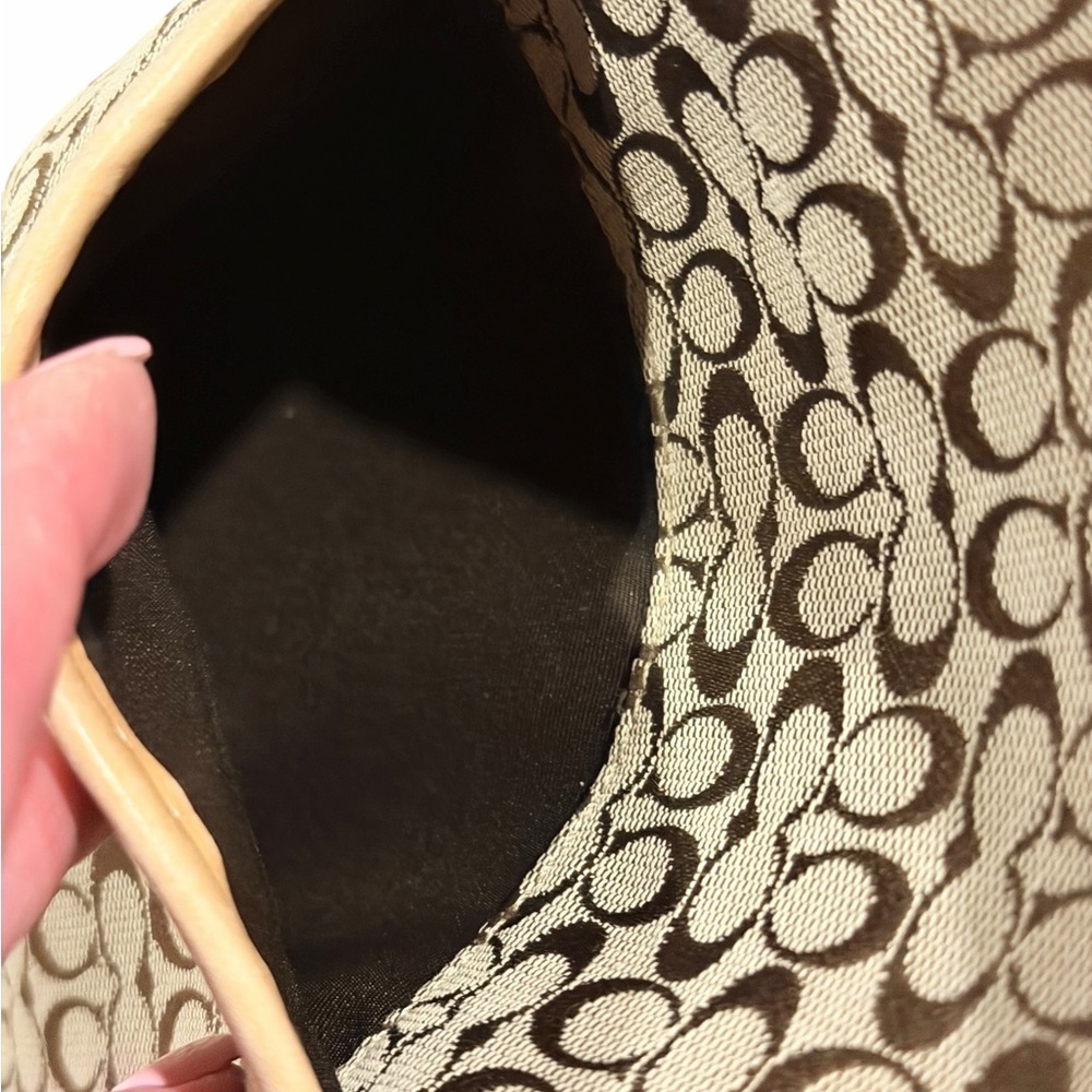Coach Vintage Signature Khaki Crossbody Swingpack Bag - Picture 10 of 15